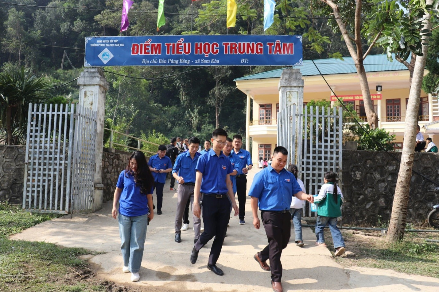 anh tin bai